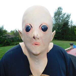 Alien Creepy Extra Terrestrial Monster  latex Mask Halloween costume Black eyes
